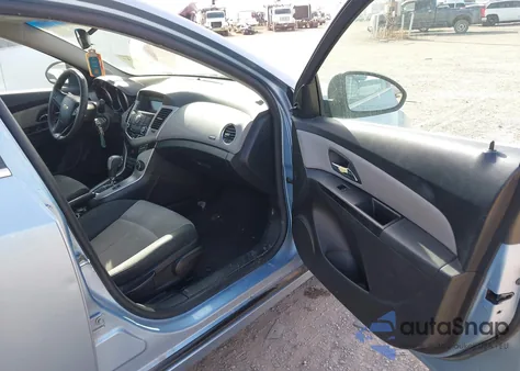 2011 Chevrolet Cruze Ls z USA, uszkodzony, nr VIN 1G1PC5SH3B7219396